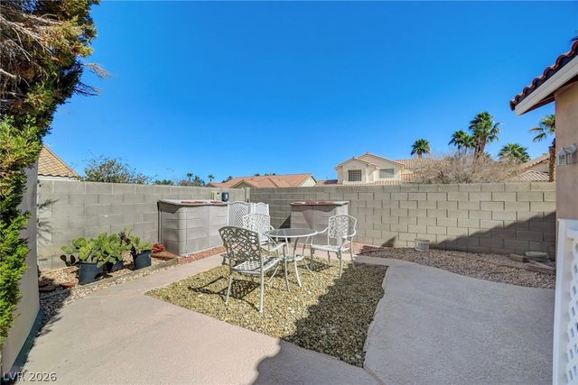 2530 Los Coches Circle, Henderson, NV 89074