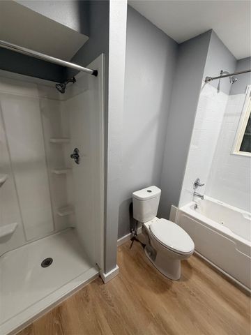 205 Narcissus Street, Lake Jackson, TX 77566