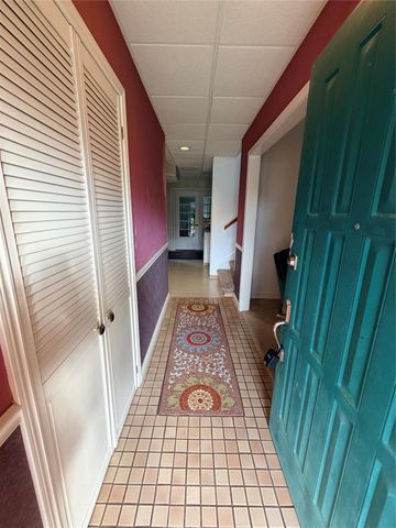 205 Narcissus Street, Lake Jackson, TX 77566