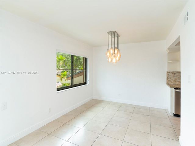 11549 SW 109th Road 27D, Miami, FL 33176