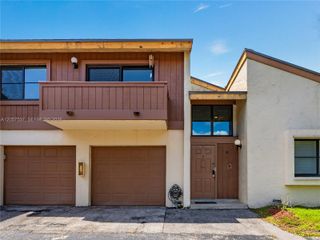 11549 SW 109th Road 27D, Miami, FL 33176