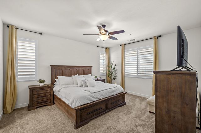 3126 Dorset Street, Tulare, CA 93274