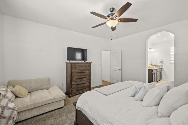 3126 Dorset Street, Tulare, CA 93274