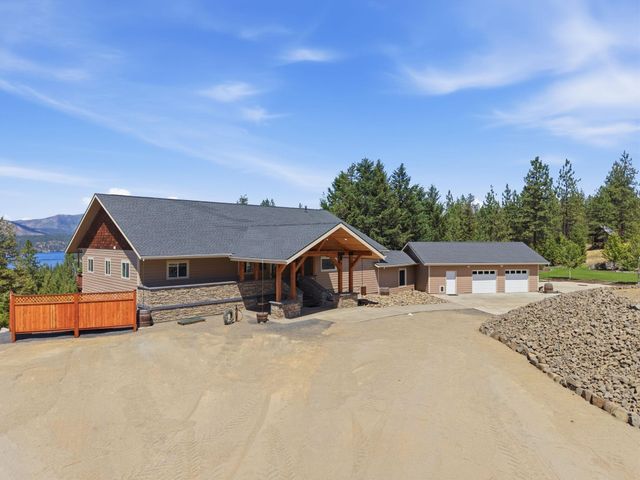 21413 W South Bank Rd, Nine Mile Falls, WA 99026