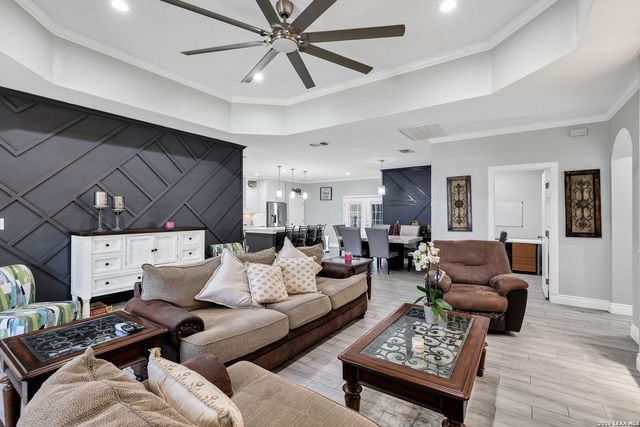 23007 Dream, Elmendorf, TX 78112