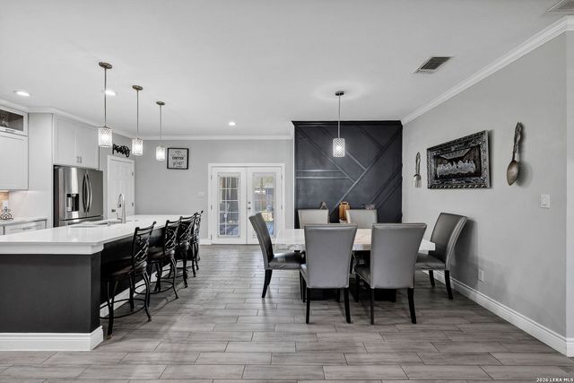 23007 Dream, Elmendorf, TX 78112