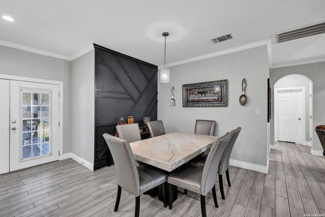 23007 Dream, Elmendorf, TX 78112