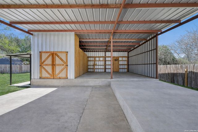 23007 Dream, Elmendorf, TX 78112