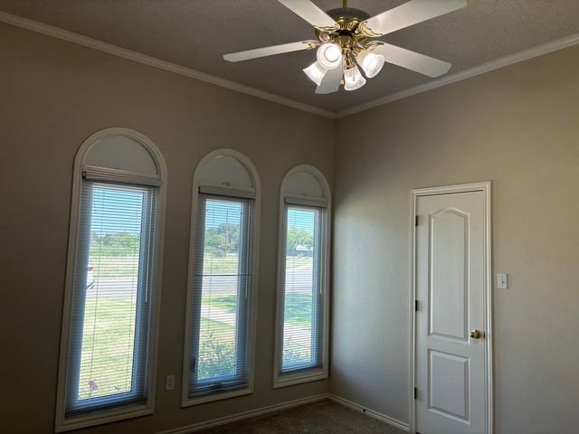 3 N Rim Road, Ransom Canyon, TX 79366