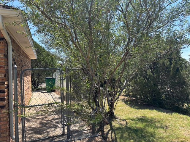 3 N Rim Road, Ransom Canyon, TX 79366