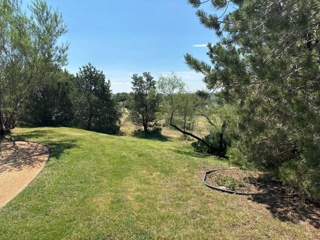 3 N Rim Road, Ransom Canyon, TX 79366