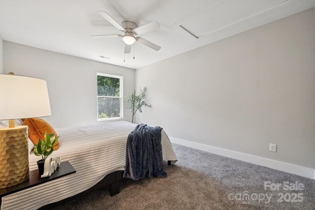 384 Speedway Place, Concord, NC 28027