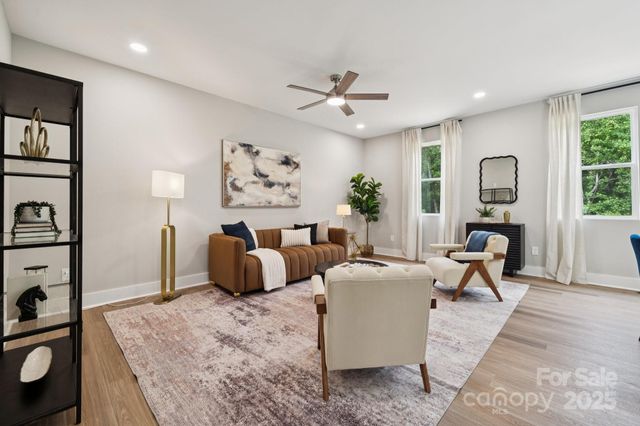 384 Speedway Place, Concord, NC 28027