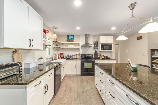 2009 NE 51ST PLACE, Ocala, FL 34479