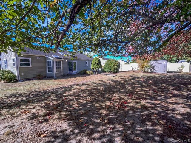 11 Frost Valley Drive, East Patchogue, NY 11772