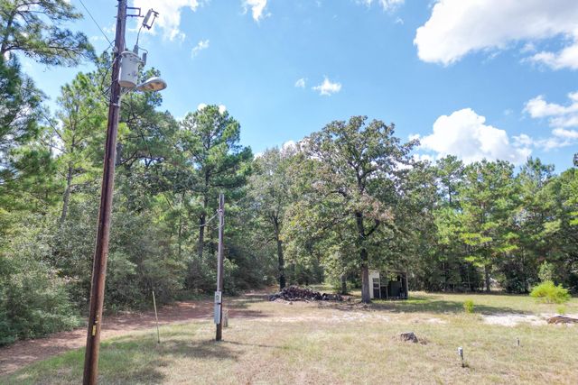 7 Pine Trail, Magnolia, TX 77355