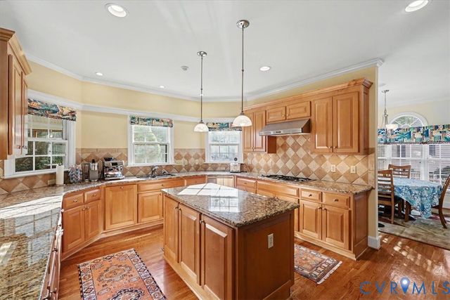 11713 Olde Covington Way, Glen Allen, VA 23059