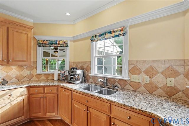 11713 Olde Covington Way, Glen Allen, VA 23059