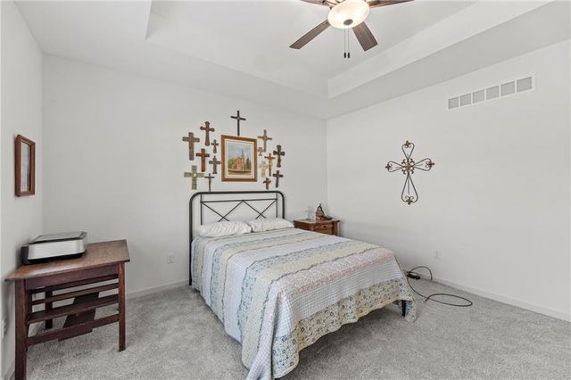 1128 S 12th Terrace, Louisburg, KS 66053
