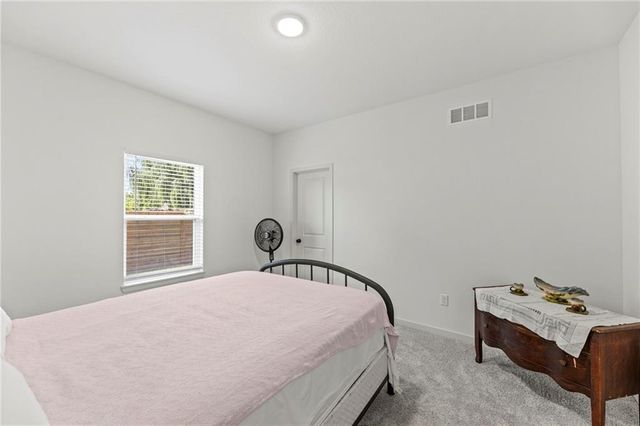 1128 S 12th Terrace, Louisburg, KS 66053