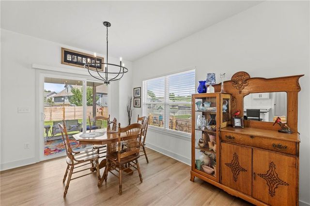 1128 S 12th Terrace, Louisburg, KS 66053