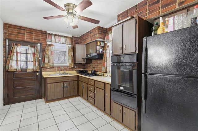 238 Provost Rd, Overbrook, PA 15227