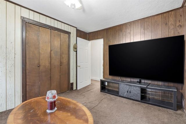 238 Provost Rd, Overbrook, PA 15227