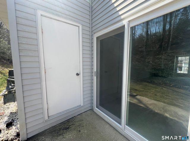 78 Rockledge Loop 78, Torrington, CT 06790