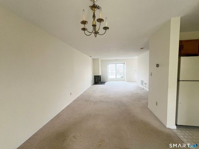 78 Rockledge Loop 78, Torrington, CT 06790