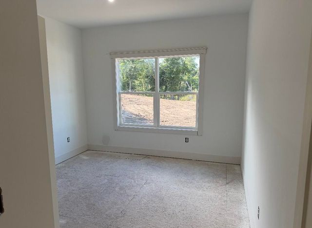 6226 English Avenue, Comstock Park, MI 49321