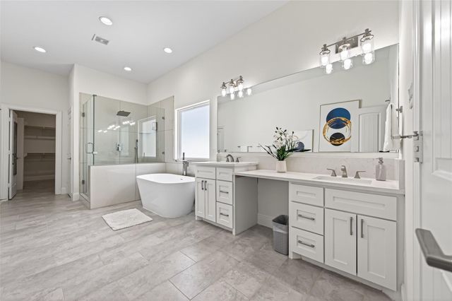 2207 Silverbonnet Street, Houston, TX 77055