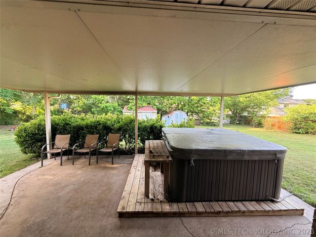 5202 Pheasant Run Road, Durant, OK 74701