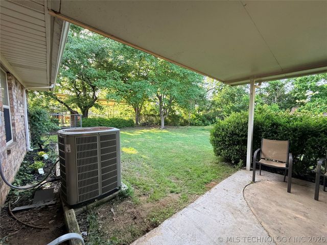 5202 Pheasant Run Road, Durant, OK 74701