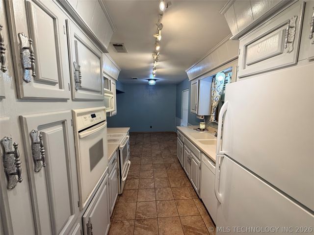 5202 Pheasant Run Road, Durant, OK 74701