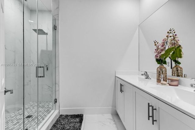 10254 SW 228th Terrace, Miami, FL 33190