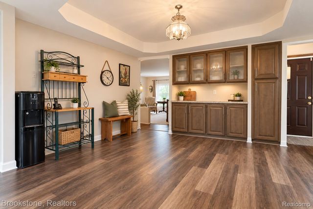 13751 Brougham Drive, Sterling Heights, MI 48312