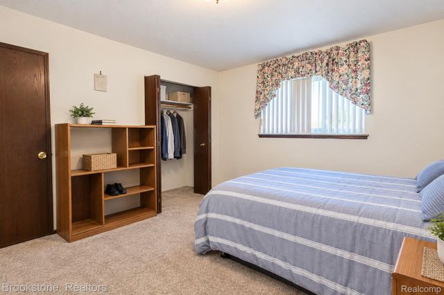 13751 Brougham Drive, Sterling Heights, MI 48312