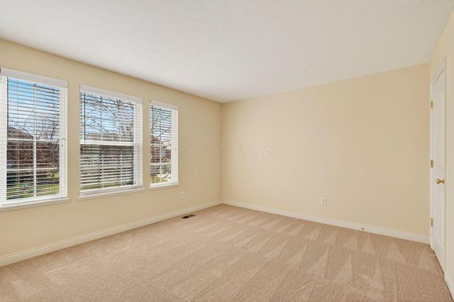 7616 Affirmed Court, Lewis Center, OH 43035