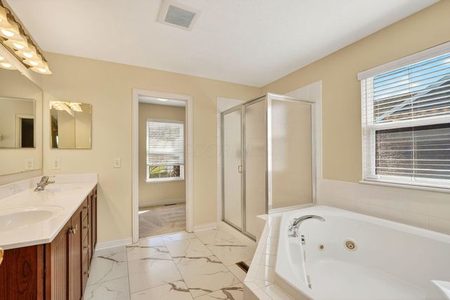 7616 Affirmed Court, Lewis Center, OH 43035