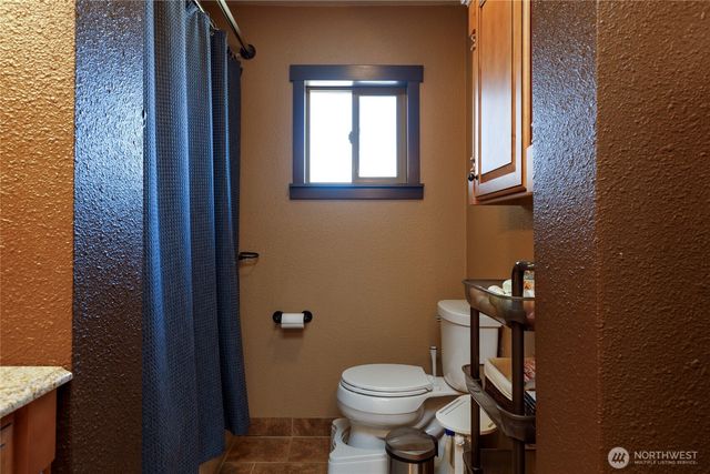 1130 Central Drive, Coulee Dam, WA 99116