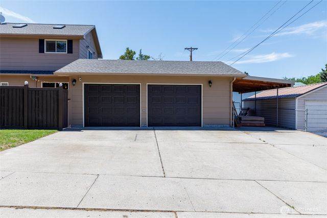 1130 Central Drive, Coulee Dam, WA 99116