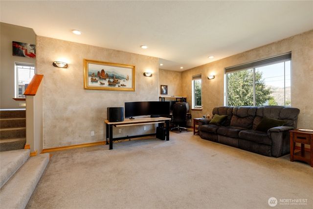 1130 Central Drive, Coulee Dam, WA 99116