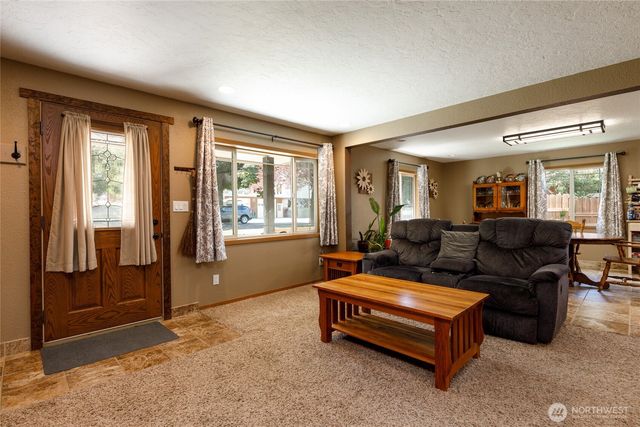 1130 Central Drive, Coulee Dam, WA 99116