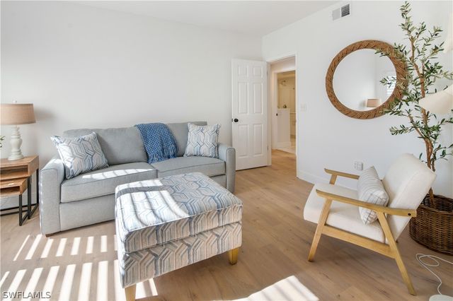 776 Willowbrook DR 804, Naples, FL 34108