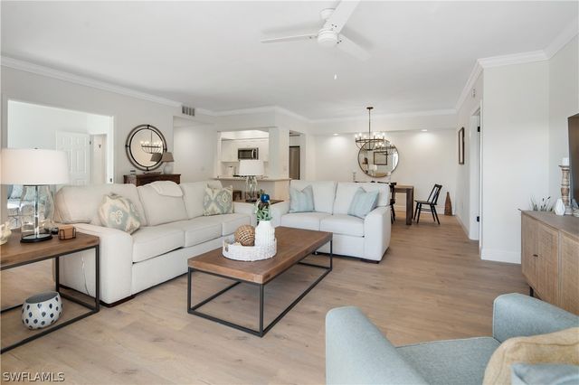 776 Willowbrook DR 804, Naples, FL 34108