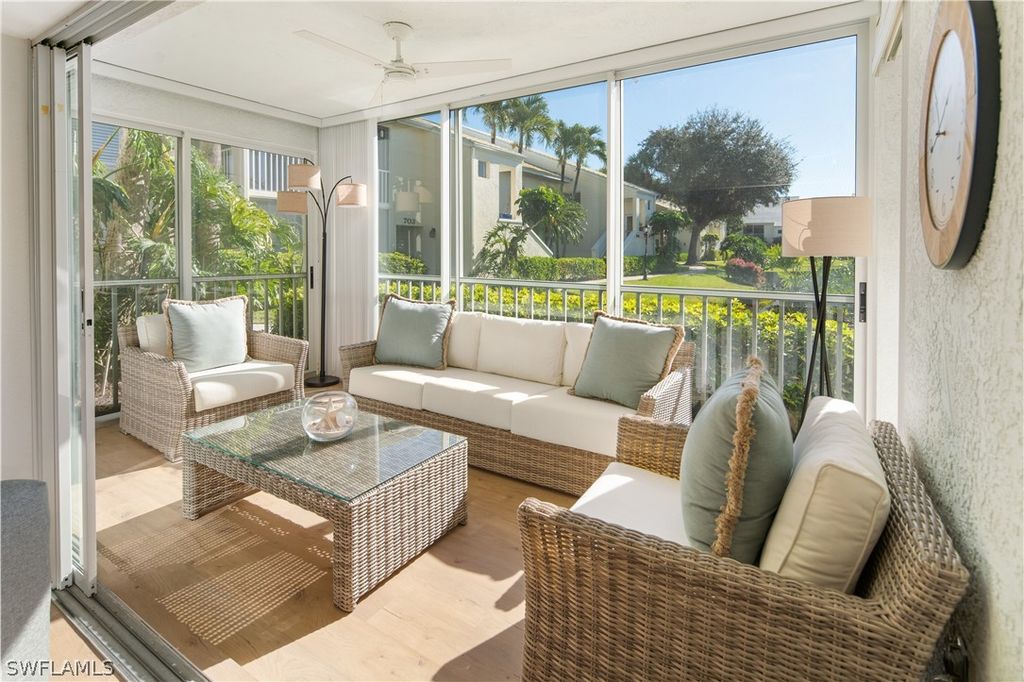 776 Willowbrook DR 804, Naples, FL 34108