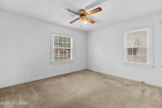 4143 Fordson Way, Louisville, KY 40211