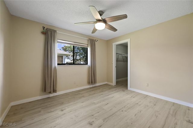 2132 SE 15th ST, Cape Coral, FL 33990