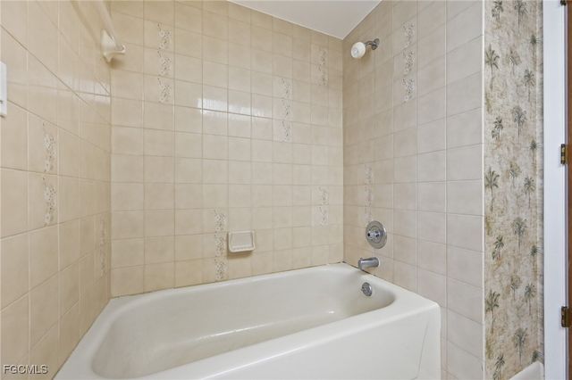 2132 SE 15th ST, Cape Coral, FL 33990