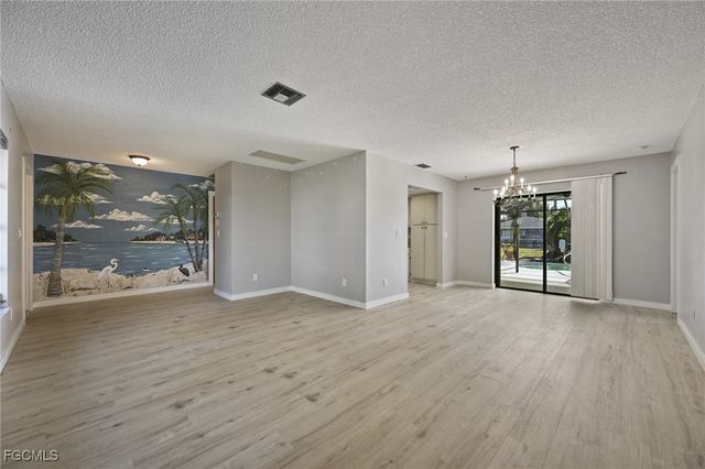 2132 SE 15th ST, Cape Coral, FL 33990